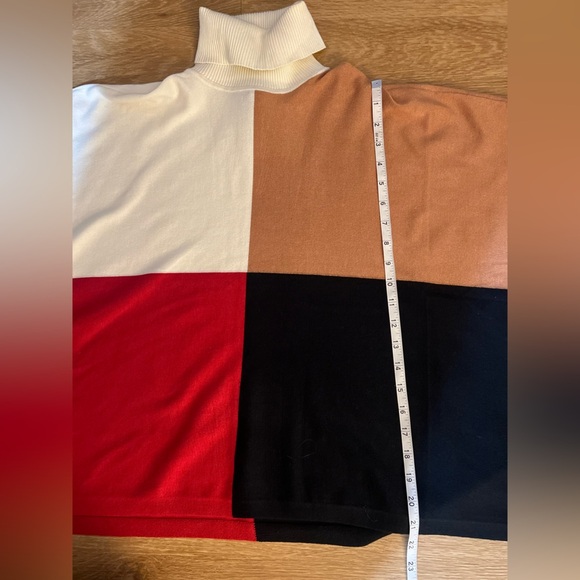 JM Collection  Petite Turtleneck Color Bloqued Buttom Trim Poncho Sweater - Picture 8 of 9